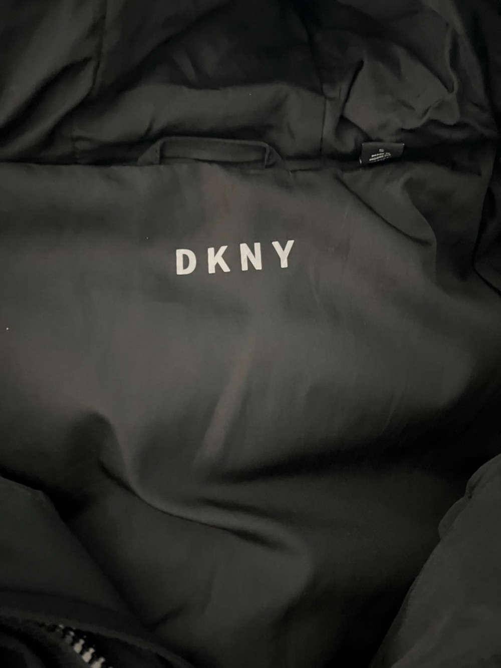 DKNY Men's Hooded Puffer Jacket‎ - Picture 4 of 10